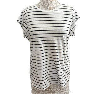 Universal Thread Striped White and Black T-Shirt sz XL